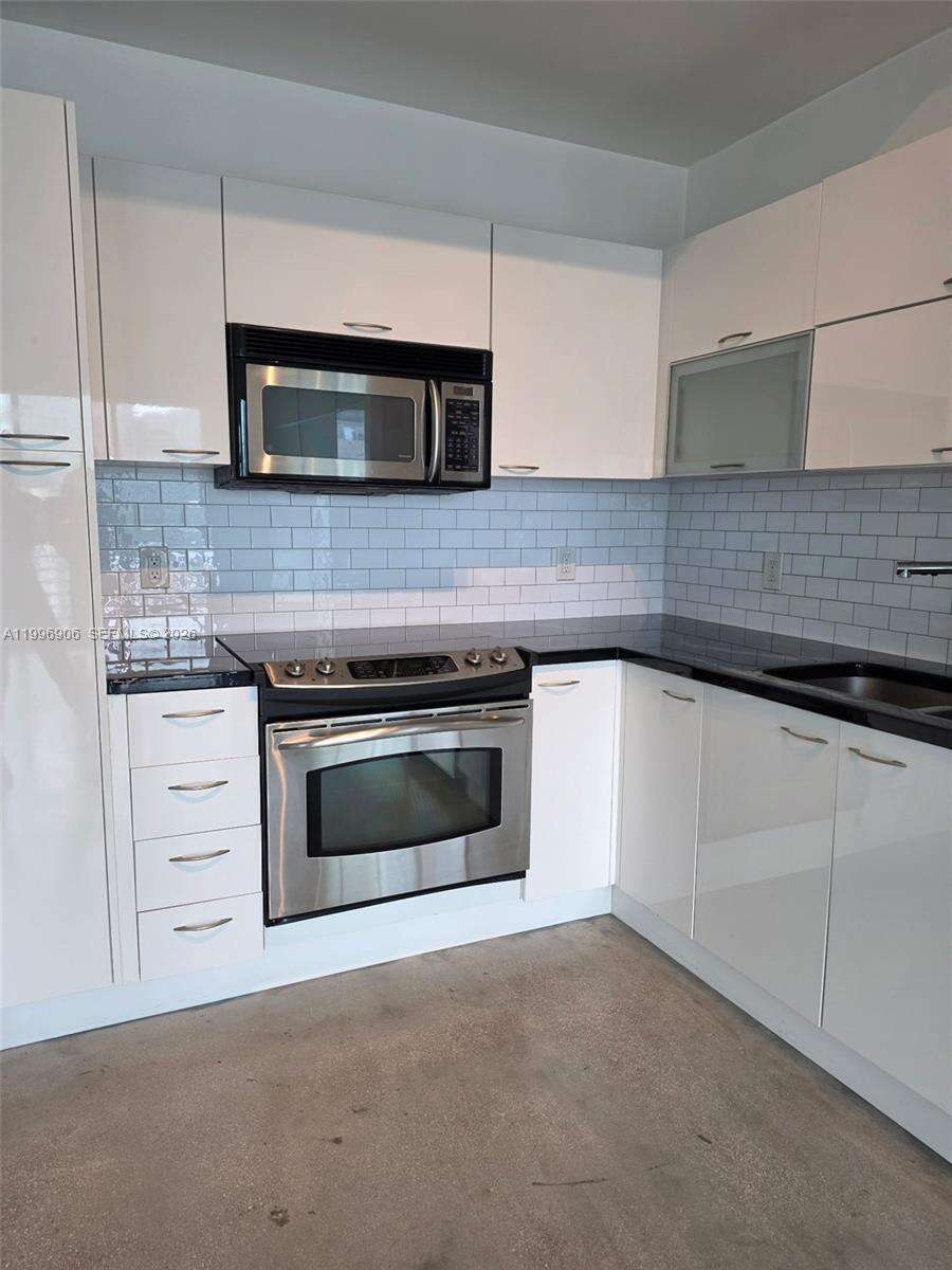 The Loft 2 at 133 2 Ave, Miami, FL 33132 - For Rent photo 7
