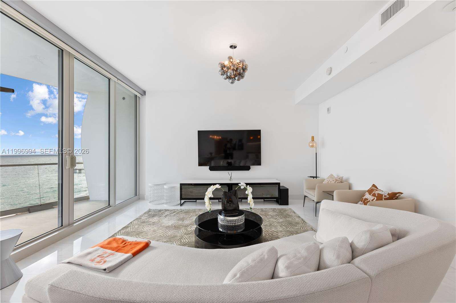 Jade Signature at 16901 Collins Ave, Sunny Isles Beach, FL 33160 - For Rent photo 11