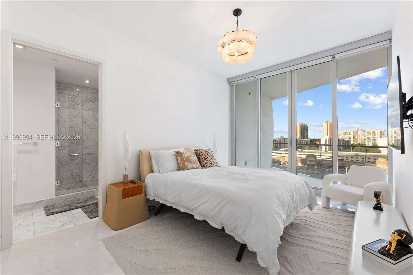 Jade Signature at 16901 Collins Ave, Sunny Isles Beach, FL 33160 - For Rent photo 28