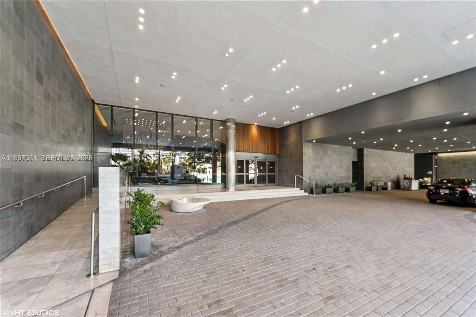 Rise Brickell at 88 7 St, Miami, FL 33130 - For Rent photo 2