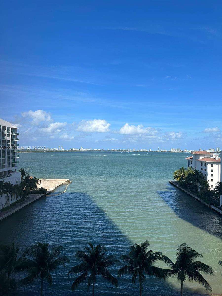 Icon Bay at 460 28 St, Miami, FL 33137 - For Rent photo 1