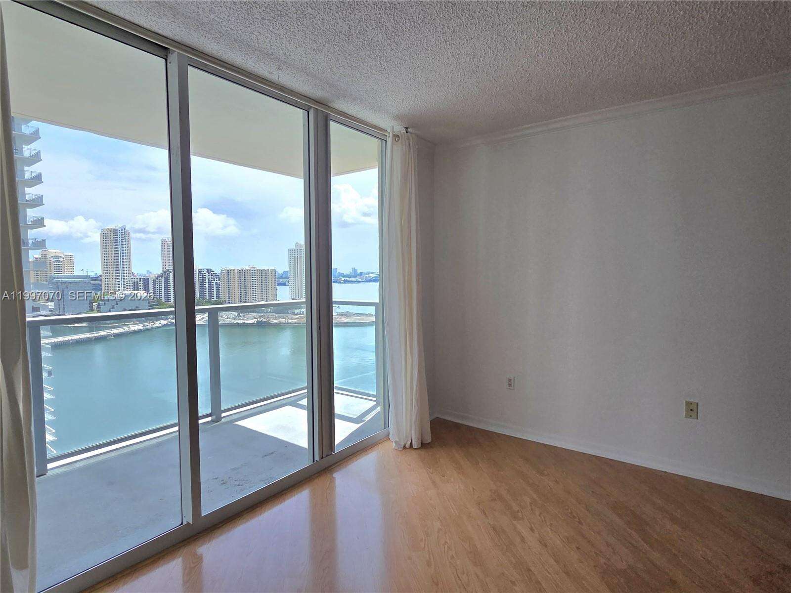 The Mark On Brickell at 1155 Brickell Bay Dr, Miami, FL 33131 - For Rent photo 2