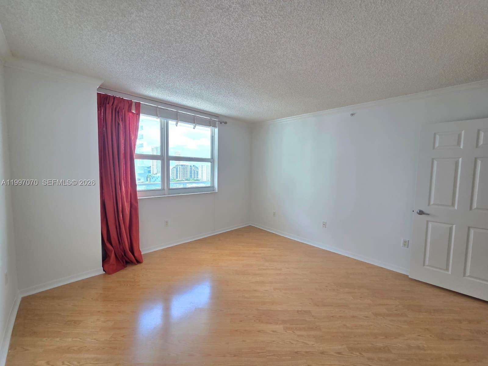 The Mark On Brickell at 1155 Brickell Bay Dr, Miami, FL 33131 - For Rent photo 18