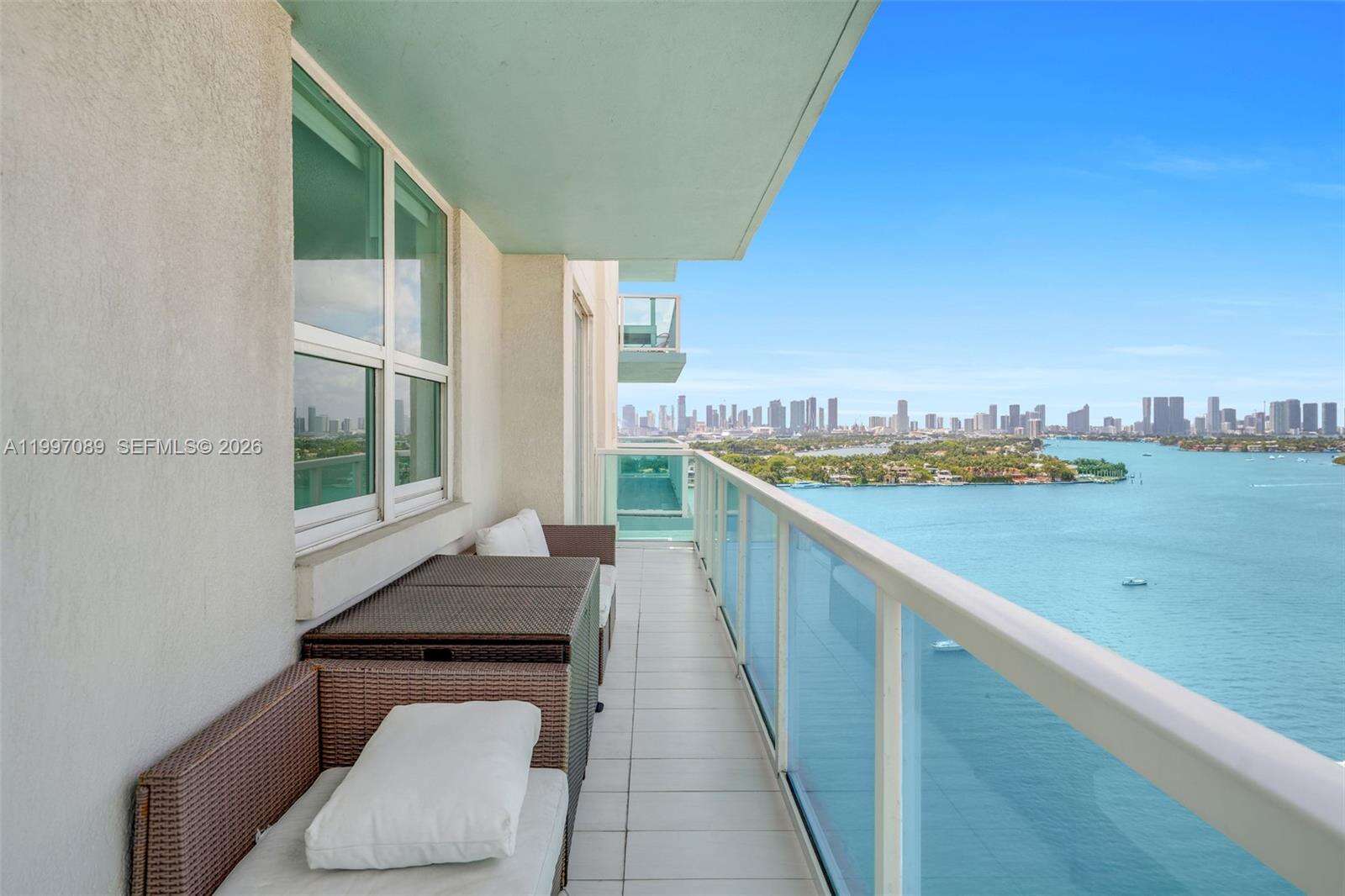 The Floridian at 650 W Ave, Miami Beach, FL 33139 - For Rent photo 16