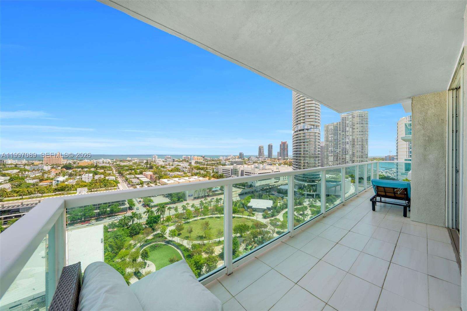 The Floridian at 650 W Ave, Miami Beach, FL 33139 - For Rent photo 17