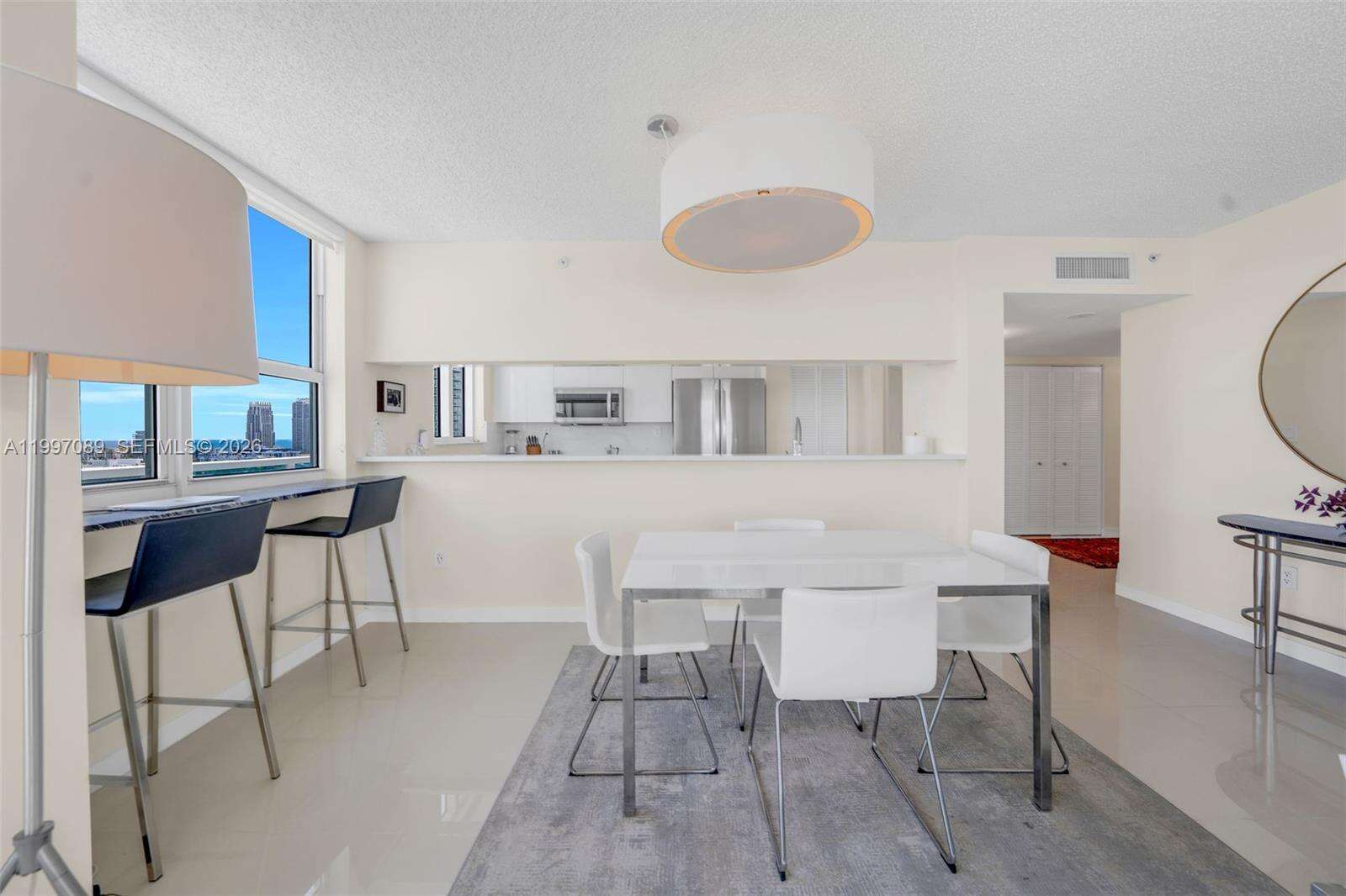 The Floridian at 650 W Ave, Miami Beach, FL 33139 - For Rent photo 3