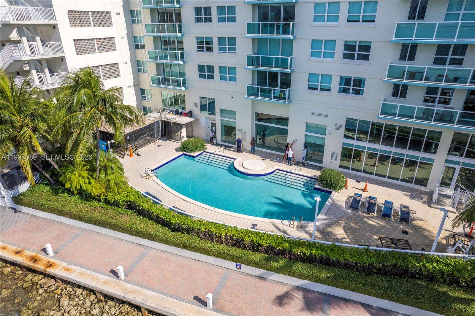 The Floridian at 650 W Ave, Miami Beach, FL 33139 - For Rent photo 22