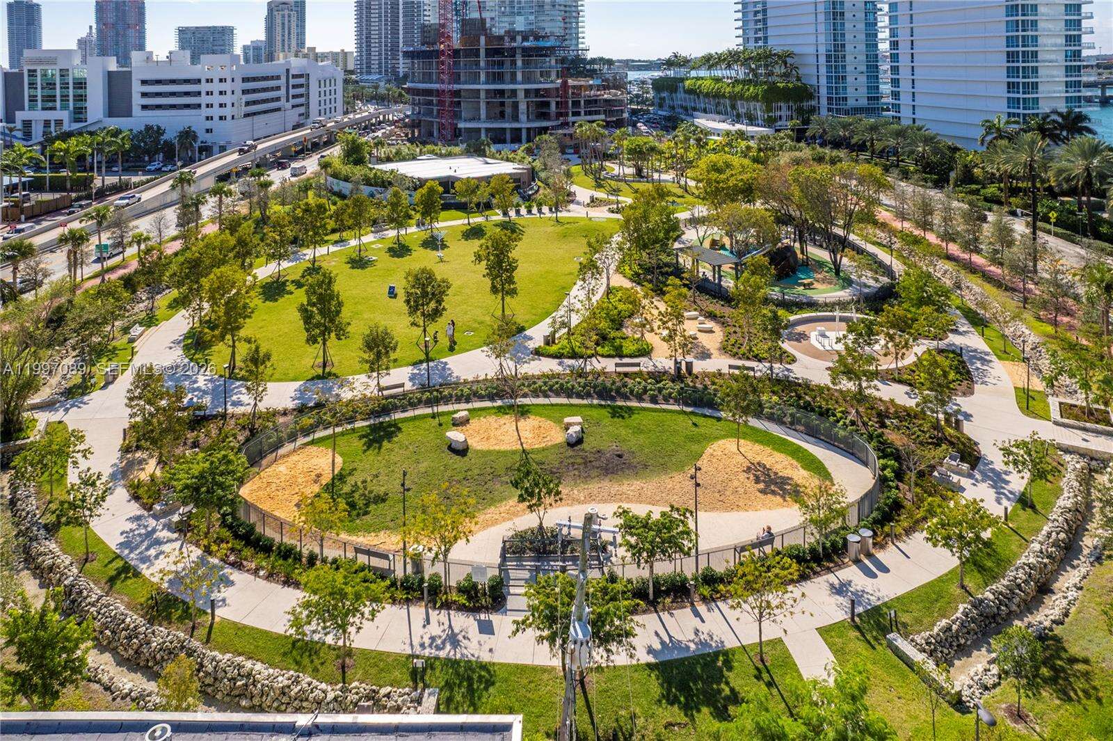 The Floridian at 650 W Ave, Miami Beach, FL 33139 - For Rent photo 26