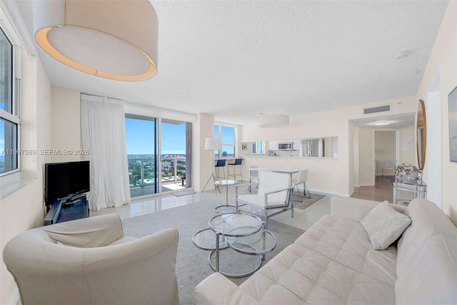The Floridian at 650 W Ave, Miami Beach, FL 33139 - For Rent photo 5