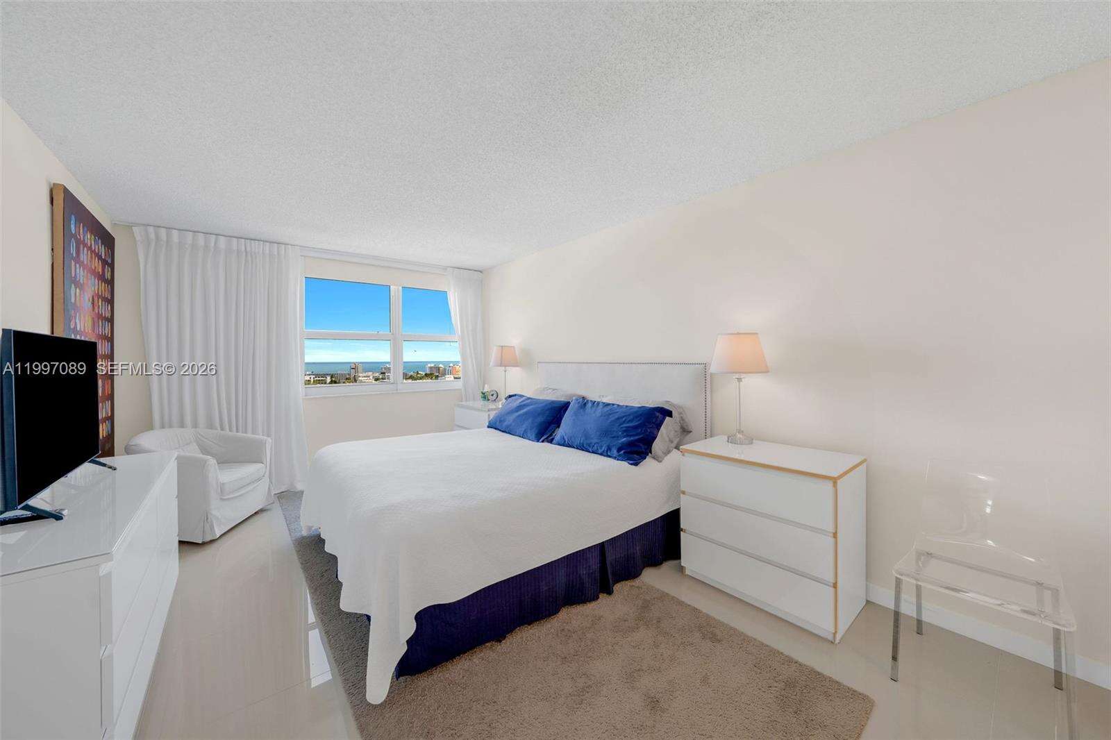 The Floridian at 650 W Ave, Miami Beach, FL 33139 - For Rent photo 10