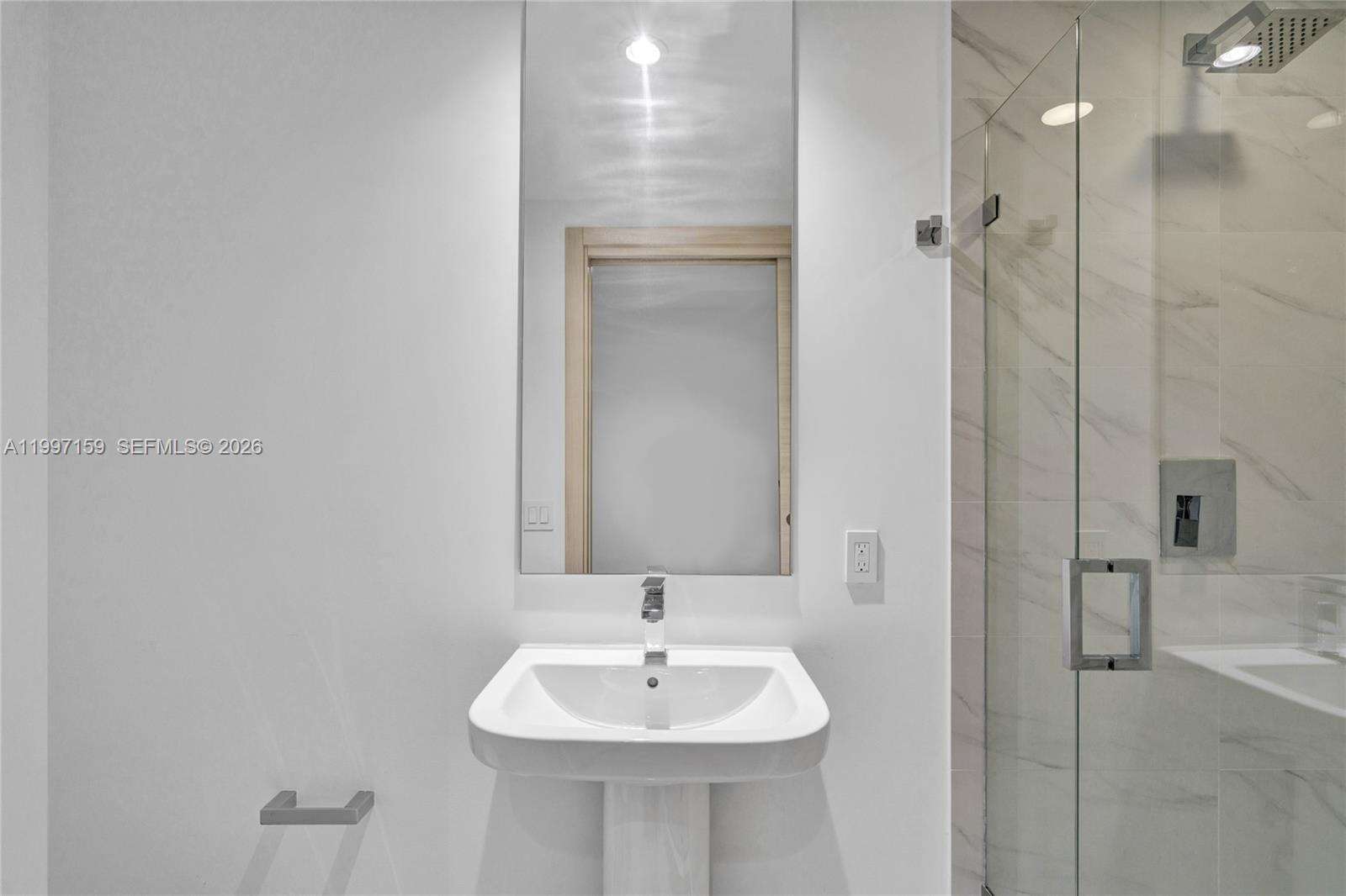 Sls Lux at 801 Miami Ave, Miami, FL 33130 - For Rent photo 15