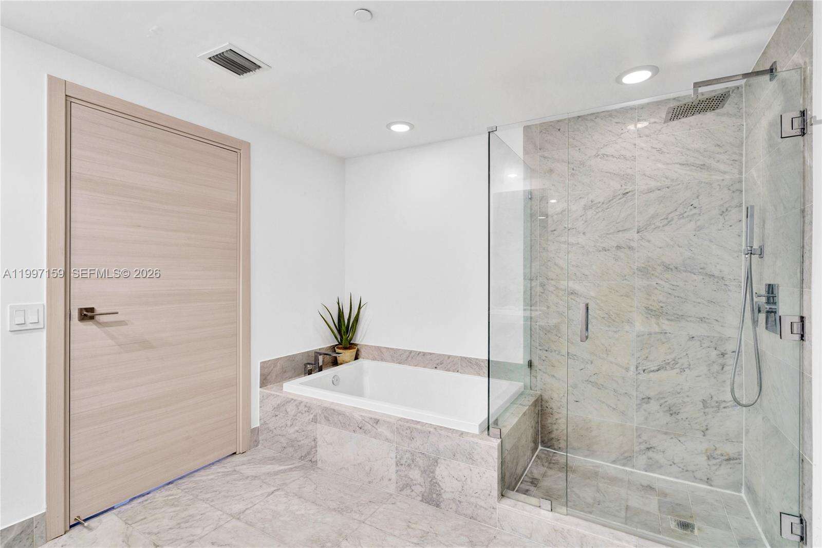 Sls Lux at 801 Miami Ave, Miami, FL 33130 - For Rent photo 25