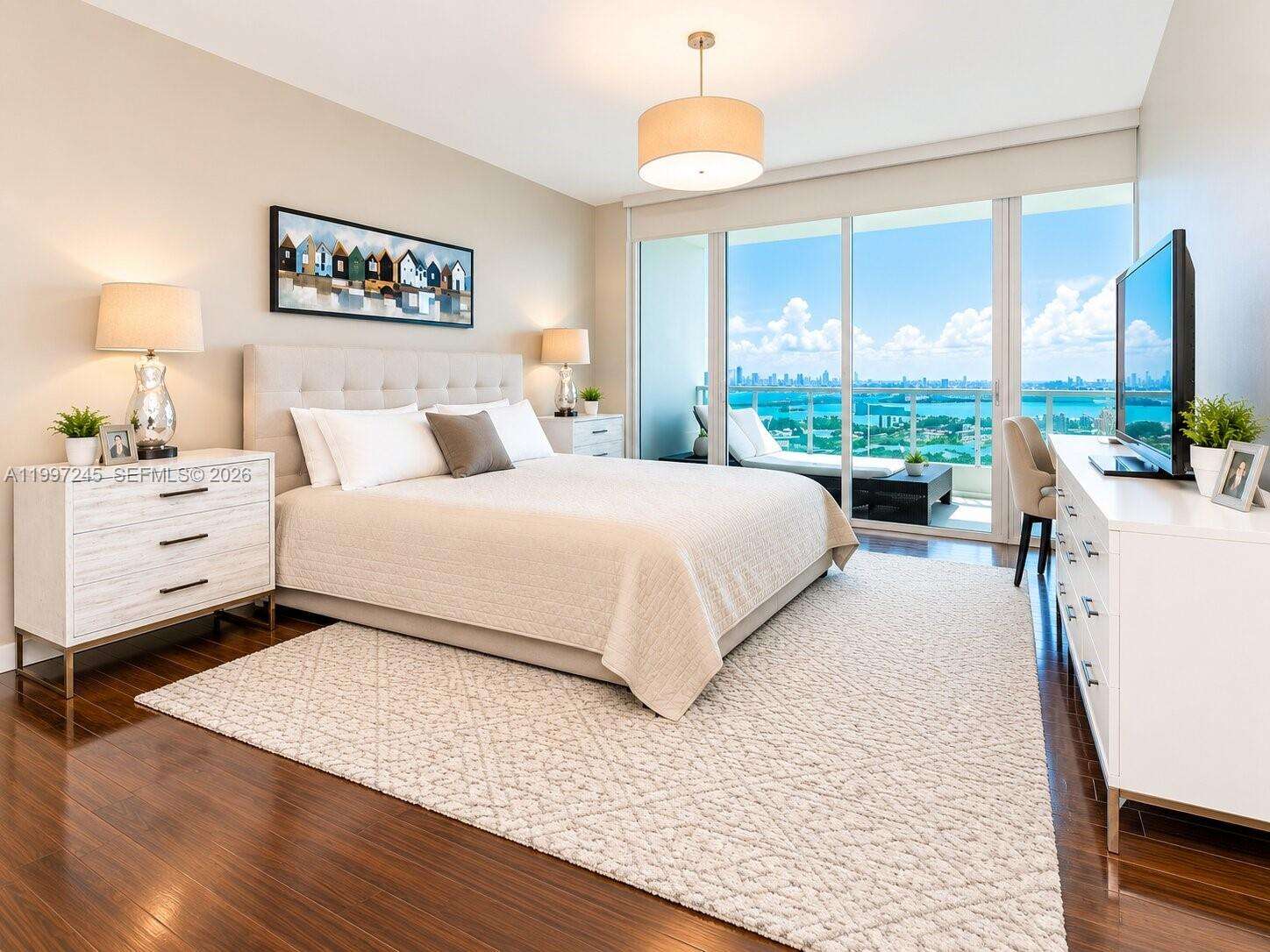 Continuum South Tower at 100 Pointe Dr, Miami Beach, FL 33139 - For Rent photo 11