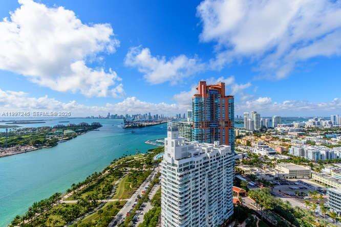 Continuum South Tower at 100 Pointe Dr, Miami Beach, FL 33139 - For Rent photo 24