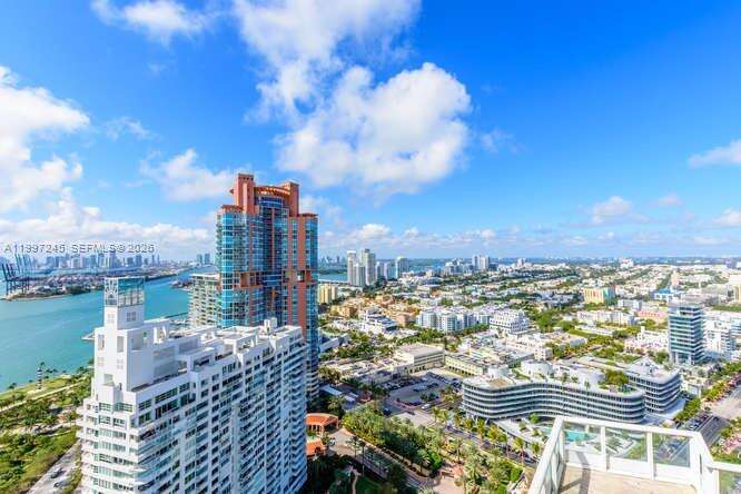 Continuum South Tower at 100 Pointe Dr, Miami Beach, FL 33139 - For Rent photo 25