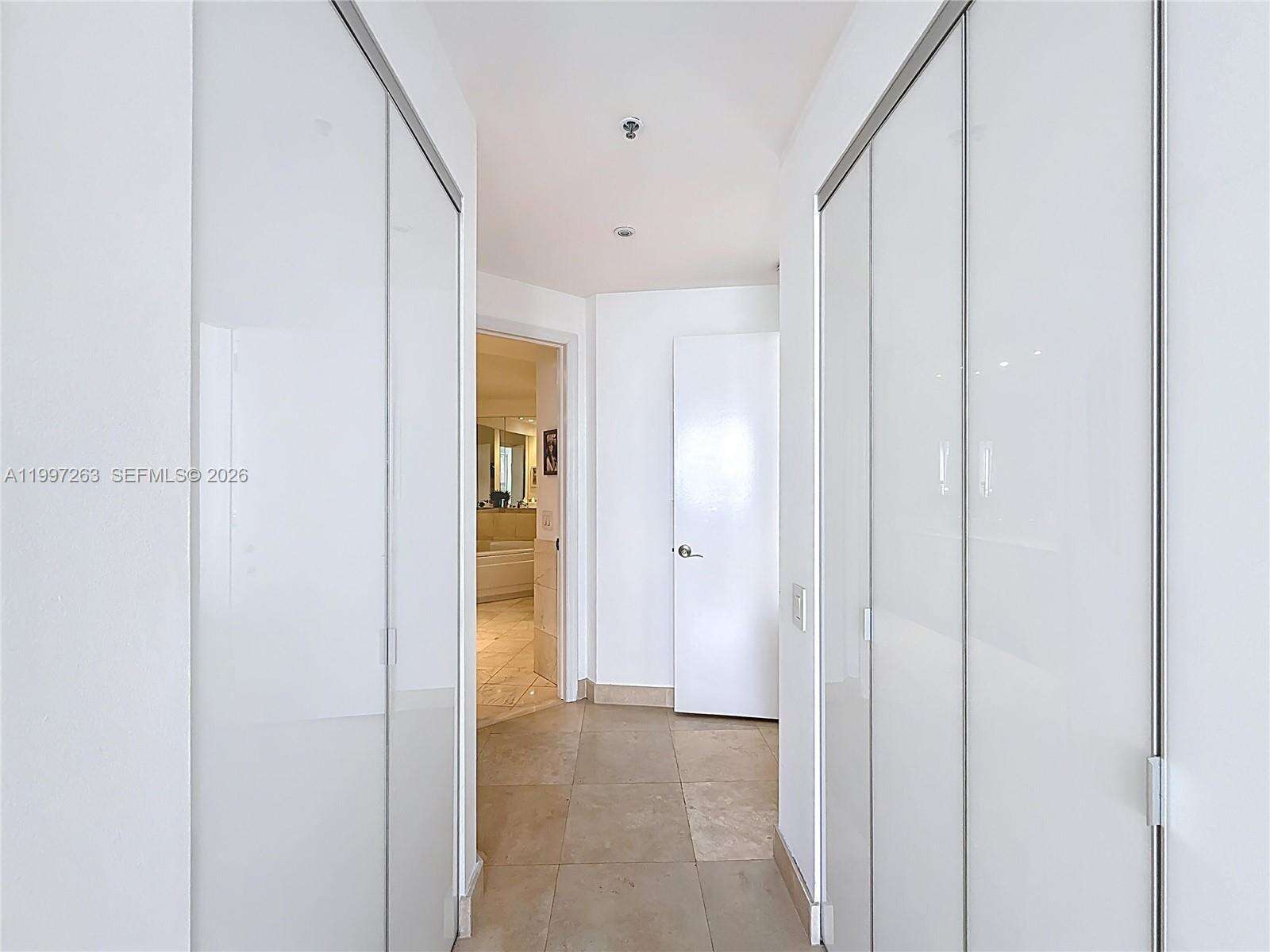 Two Tequesta Point at 808 Brickell Key Dr, Miami, FL 33131 - For Rent photo 15