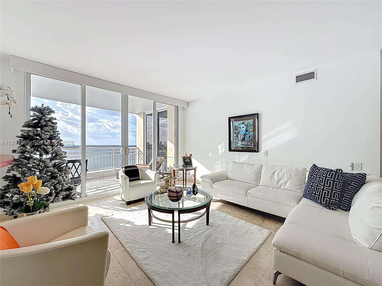 Two Tequesta Point at 808 Brickell Key Dr, Miami, FL 33131 - For Rent photo 19