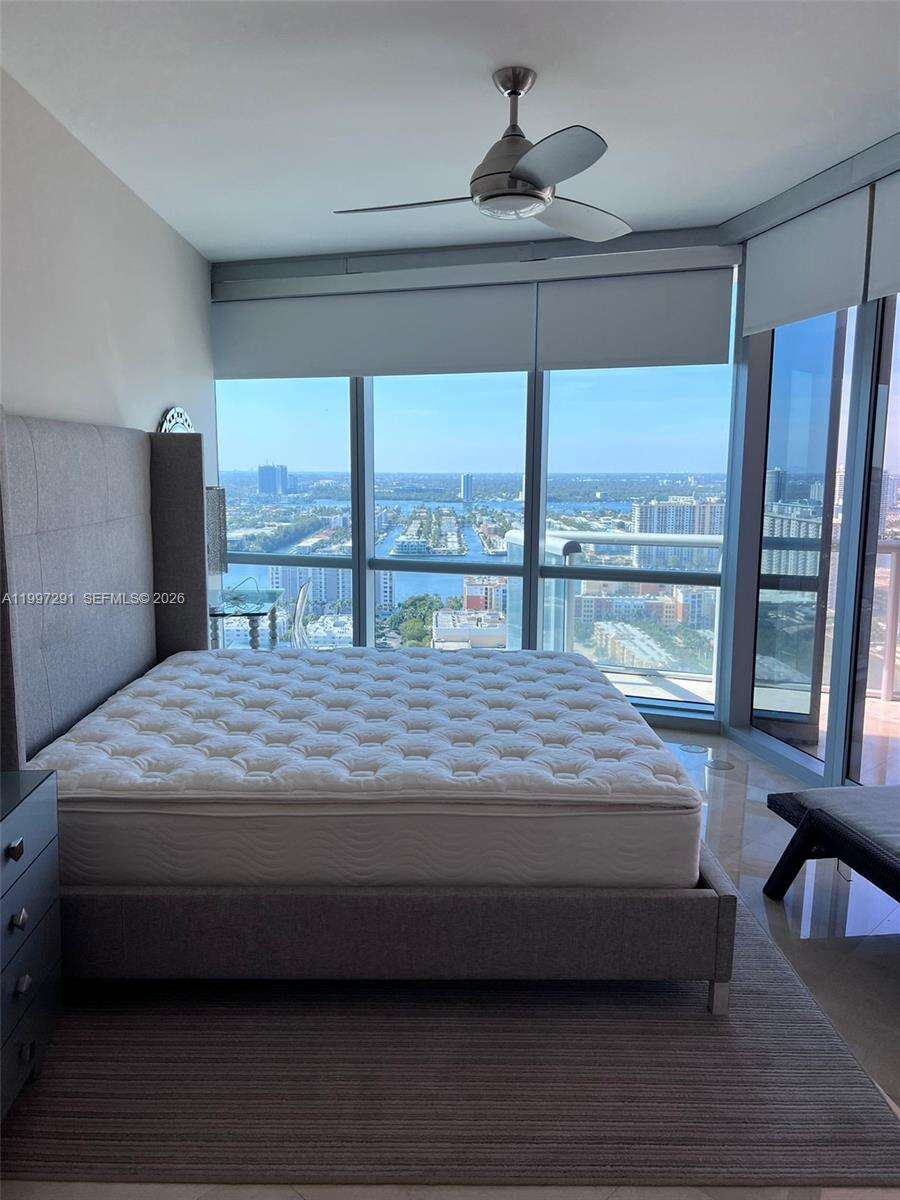 Jade Ocean at 17121 Collins Ave, Sunny Isles Beach, FL 33160 - For Rent photo 16