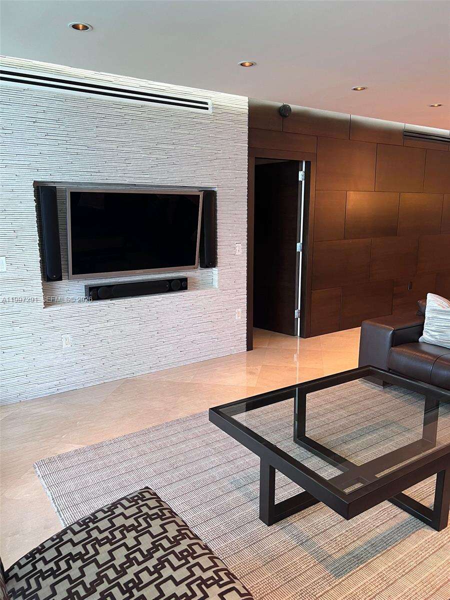 Jade Ocean at 17121 Collins Ave, Sunny Isles Beach, FL 33160 - For Rent photo 6