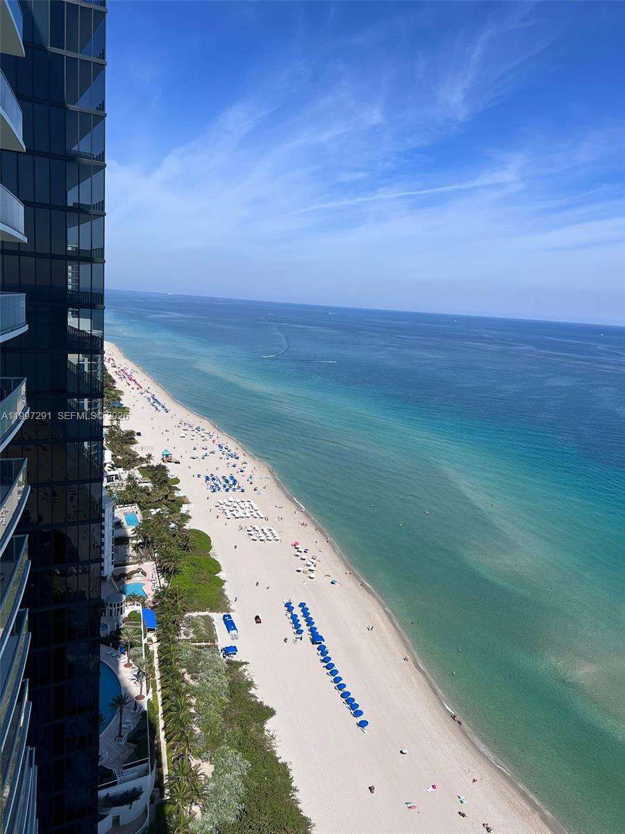 Jade Ocean at 17121 Collins Ave, Sunny Isles Beach, FL 33160 - For Rent photo 9
