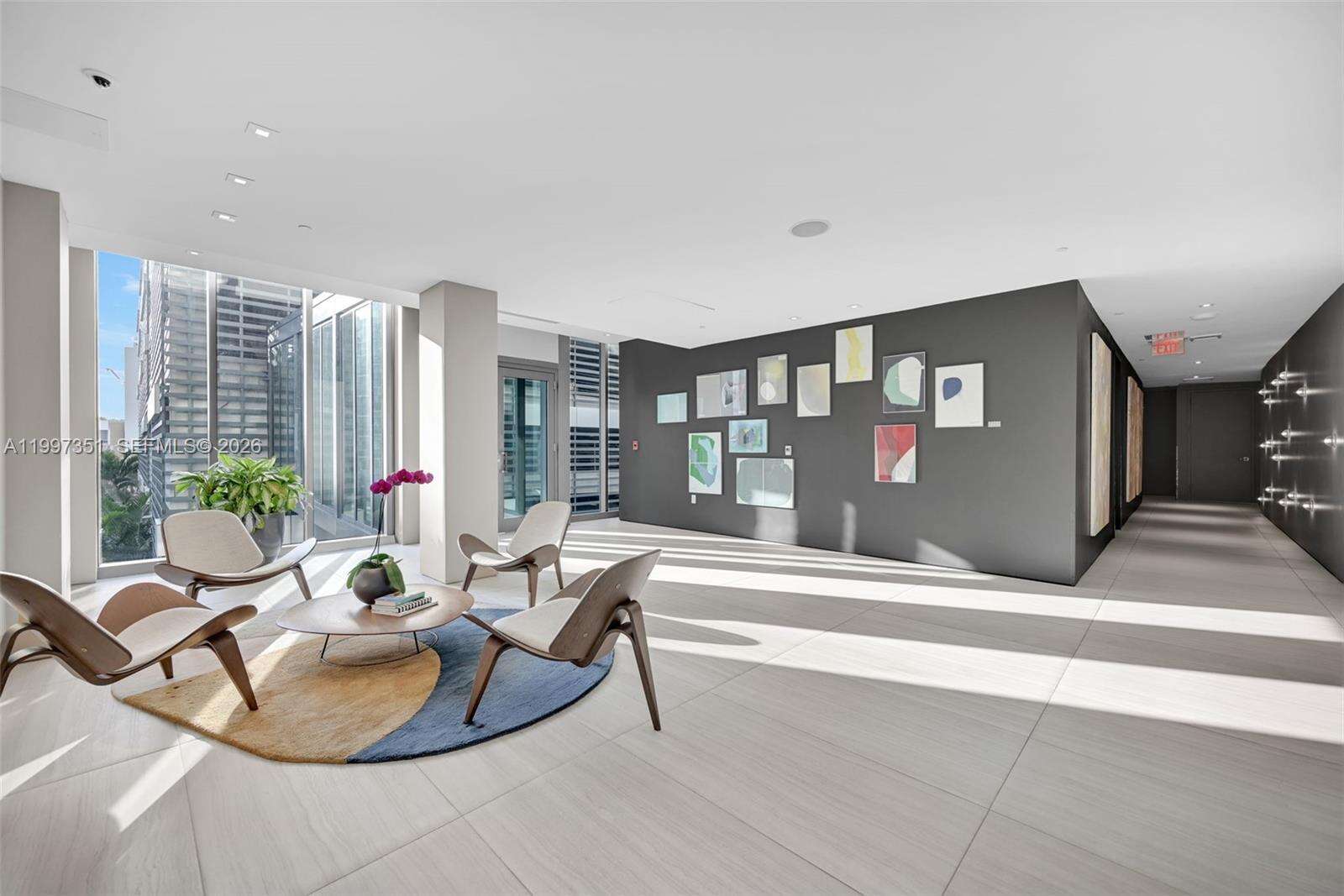 Icon Bay at 460 28 St, Miami, FL 33137 - For Rent photo 4