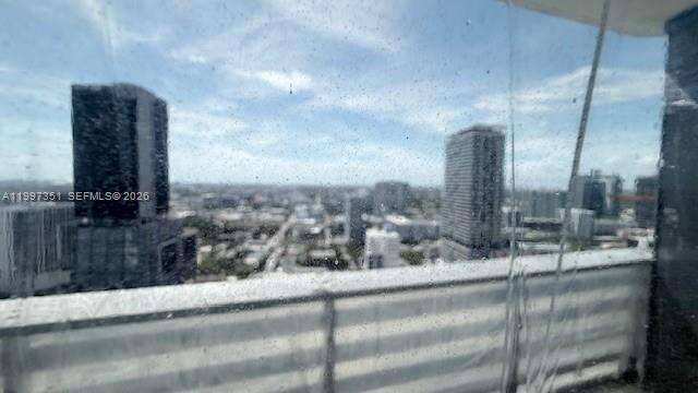 Icon Bay at 460 28 St, Miami, FL 33137 - For Rent photo 62