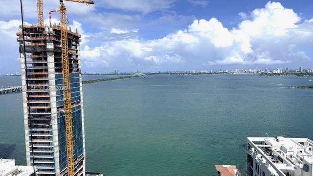 Icon Bay at 460 28 St, Miami, FL 33137 - For Rent photo 65