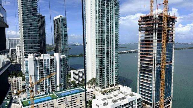 Icon Bay at 460 28 St, Miami, FL 33137 - For Rent photo 67