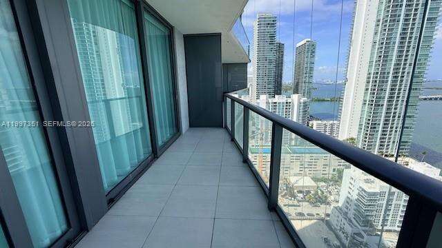 Icon Bay at 460 28 St, Miami, FL 33137 - For Rent photo 69
