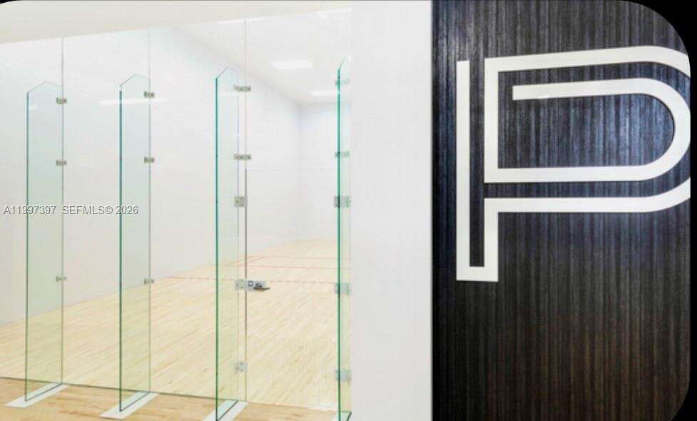 Paramount Miami Worldcenter at 851 NE 1 Ave, Miami, FL 33132 - For Rent photo 11