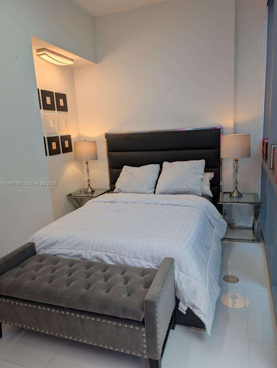 Paramount Miami Worldcenter at 851 NE 1 Ave, Miami, FL 33132 - For Rent photo 18