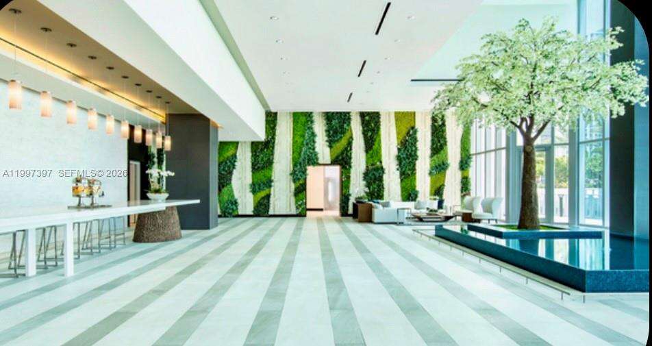 Paramount Miami Worldcenter at 851 NE 1 Ave, Miami, FL 33132 - For Rent photo 10