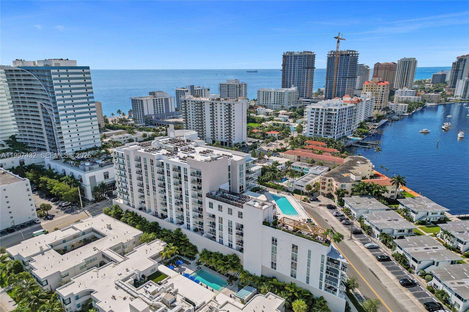 Tiffany House at 401 Birch Rd, Fort Lauderdale, FL 33304 - For Rent photo 36