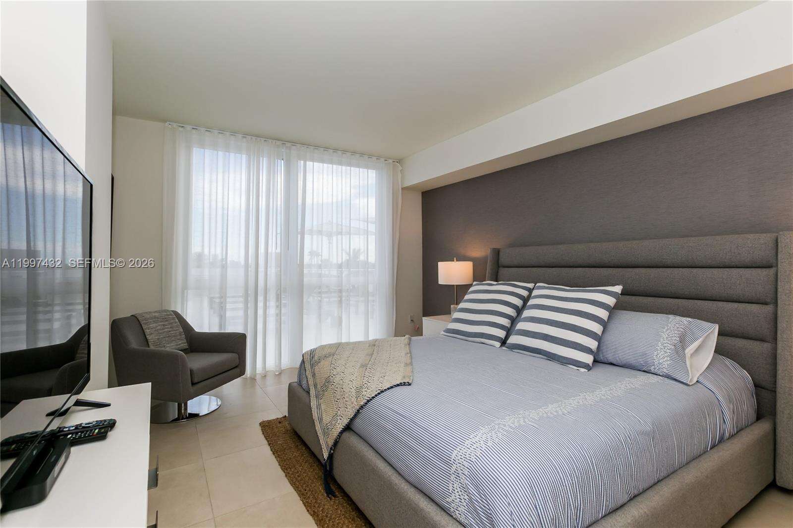 Tiffany House at 401 Birch Rd, Fort Lauderdale, FL 33304 - For Rent photo 6