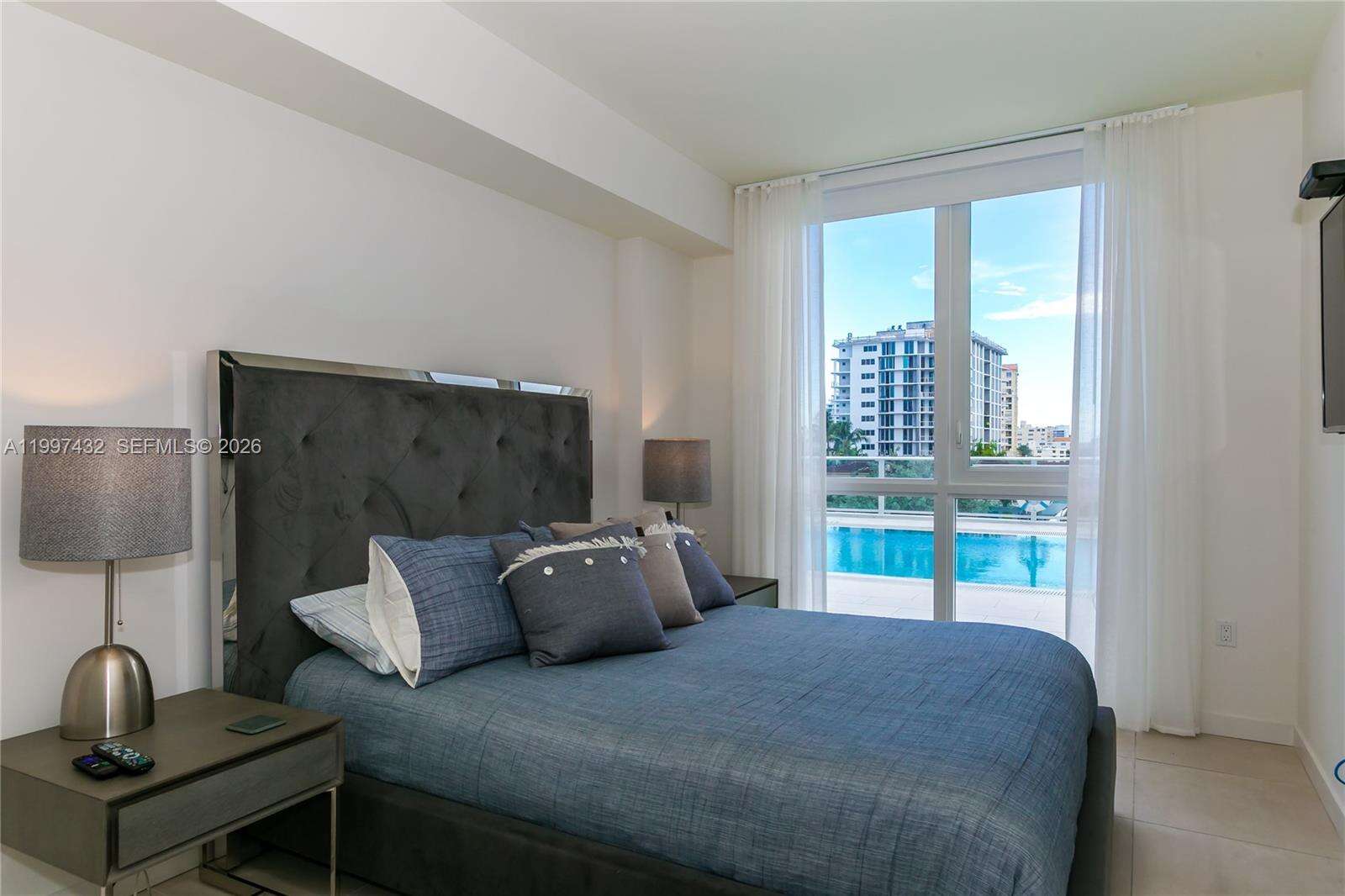 Tiffany House at 401 Birch Rd, Fort Lauderdale, FL 33304 - For Rent photo 8
