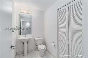 Marina Blue at 888 Biscayne Blvd, Miami, FL 33132 - For Rent photo 15