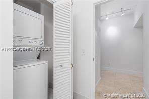 Marina Blue at 888 Biscayne Blvd, Miami, FL 33132 - For Rent photo 16