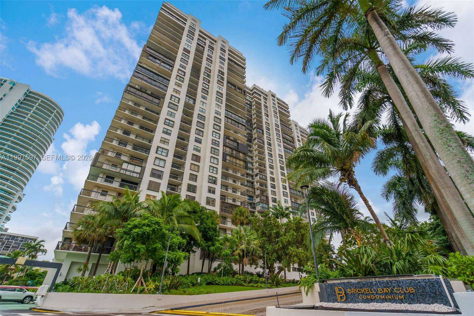 Brickell Bay Club at 2333 Brickell Ave, Miami, FL 33129 - For Rent photo 30