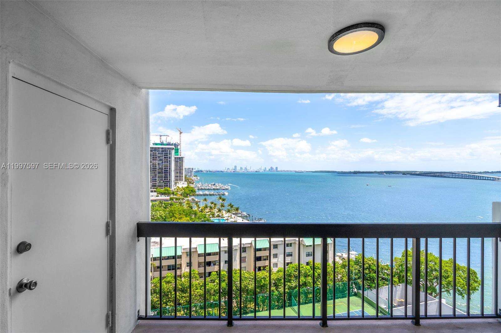 Brickell Bay Club at 2333 Brickell Ave, Miami, FL 33129 - For Rent photo 4