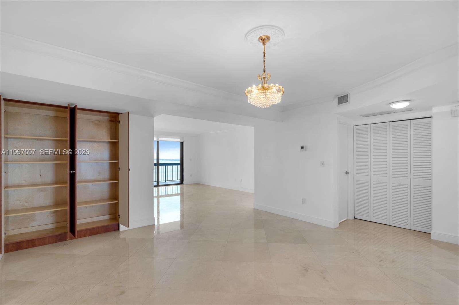 Brickell Bay Club at 2333 Brickell Ave, Miami, FL 33129 - For Rent photo 9