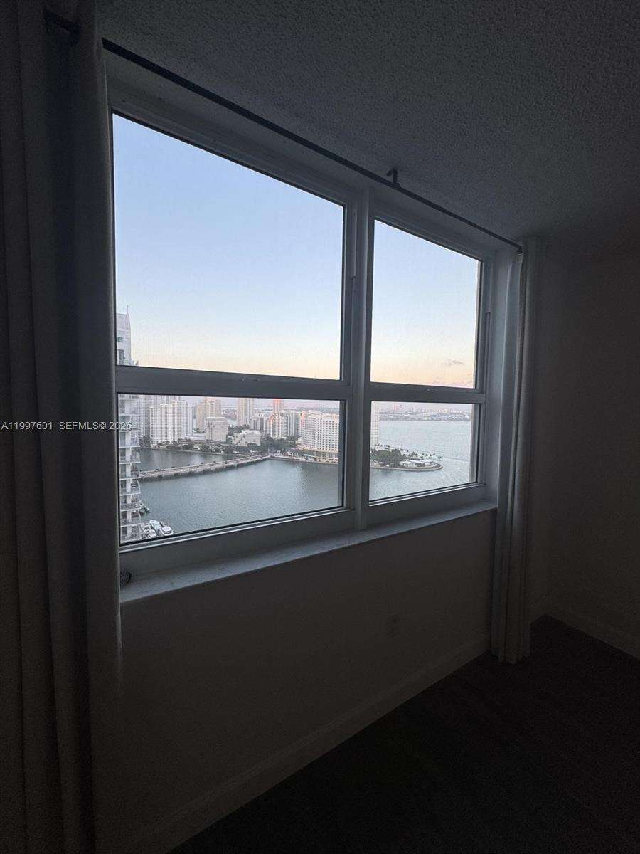 The Mark On Brickell at 1155 Brickell Bay Dr, Miami, FL 33131 - For Rent photo 14