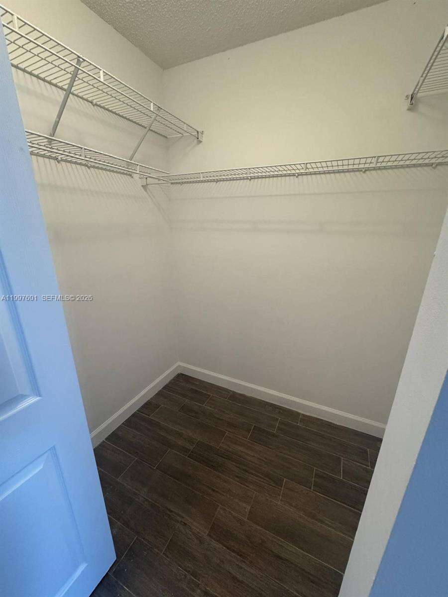 The Mark On Brickell at 1155 Brickell Bay Dr, Miami, FL 33131 - For Rent photo 19