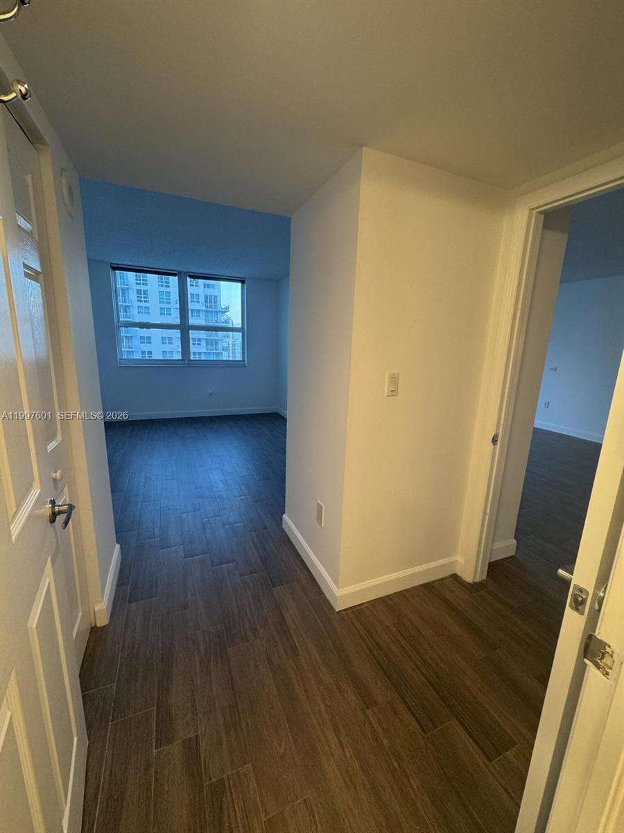 The Mark On Brickell at 1155 Brickell Bay Dr, Miami, FL 33131 - For Rent photo 20