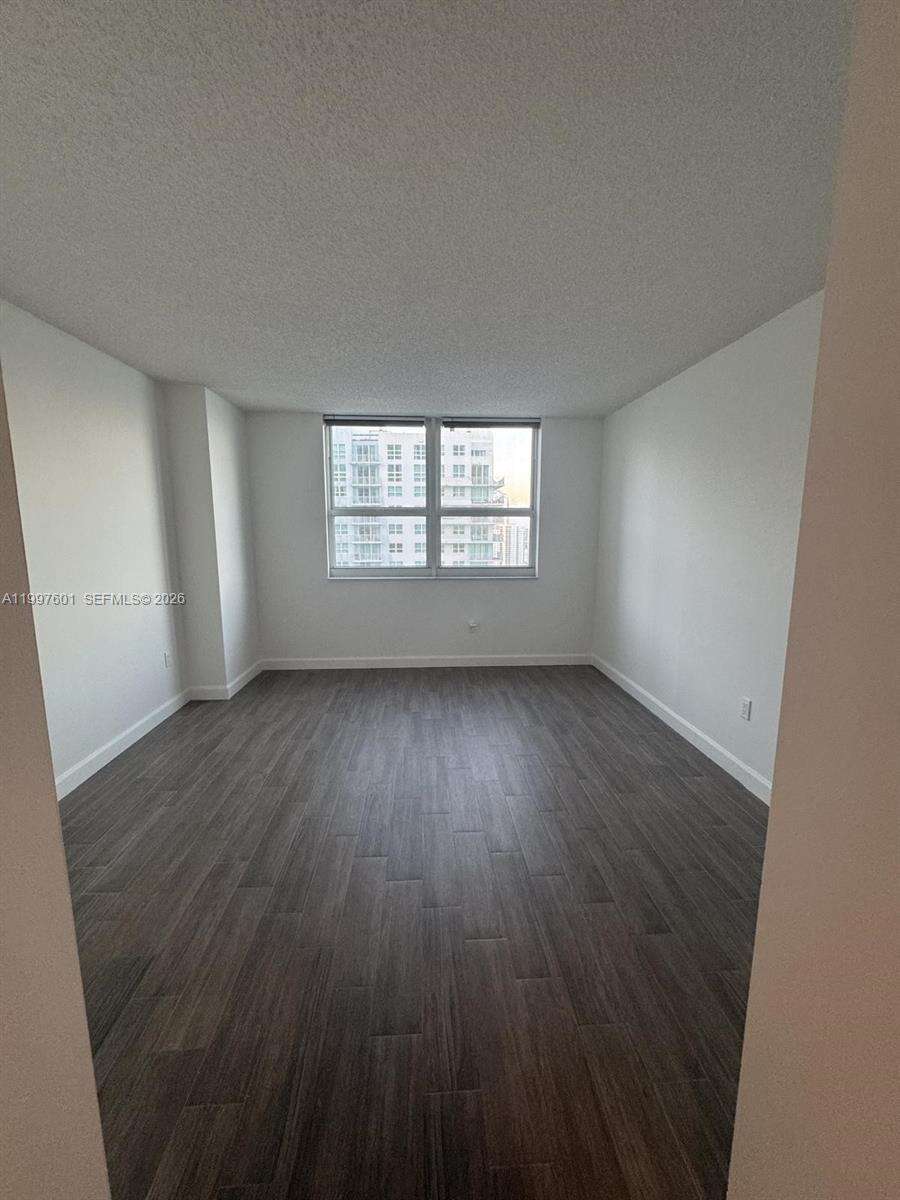 The Mark On Brickell at 1155 Brickell Bay Dr, Miami, FL 33131 - For Rent photo 23