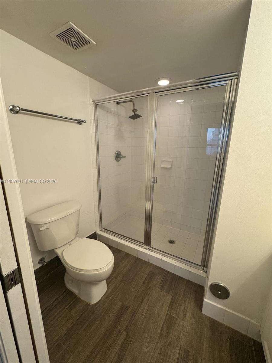 The Mark On Brickell at 1155 Brickell Bay Dr, Miami, FL 33131 - For Rent photo 24
