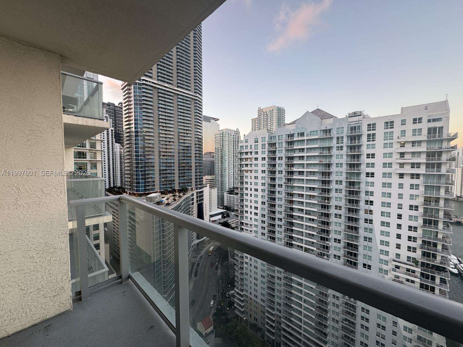 The Mark On Brickell at 1155 Brickell Bay Dr, Miami, FL 33131 - For Rent photo 31