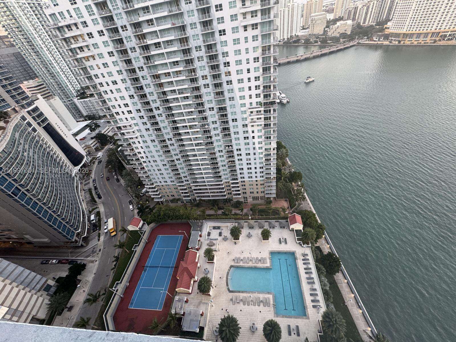 The Mark On Brickell at 1155 Brickell Bay Dr, Miami, FL 33131 - For Rent photo 34