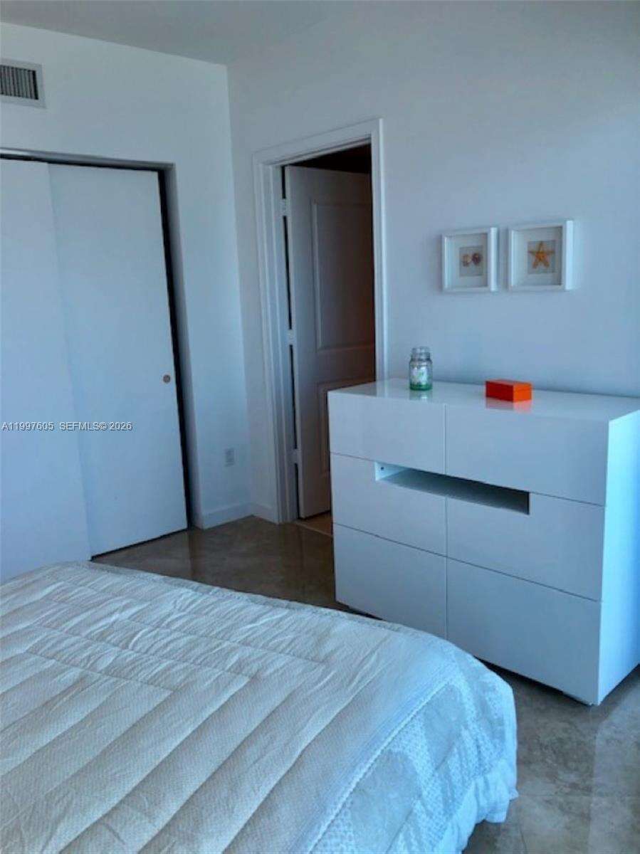 Ocean Palms at 3101 Ocean Dr, Hollywood, FL 33019 - For Rent photo 14