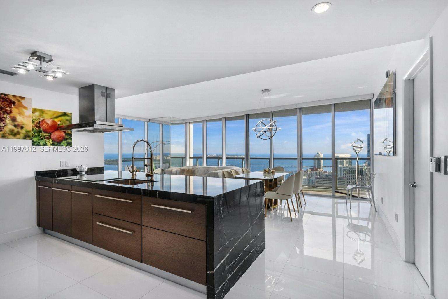 Icon Brickell 2 at 495 Brickell Ave, Miami, FL 33131 - For Rent photo 1