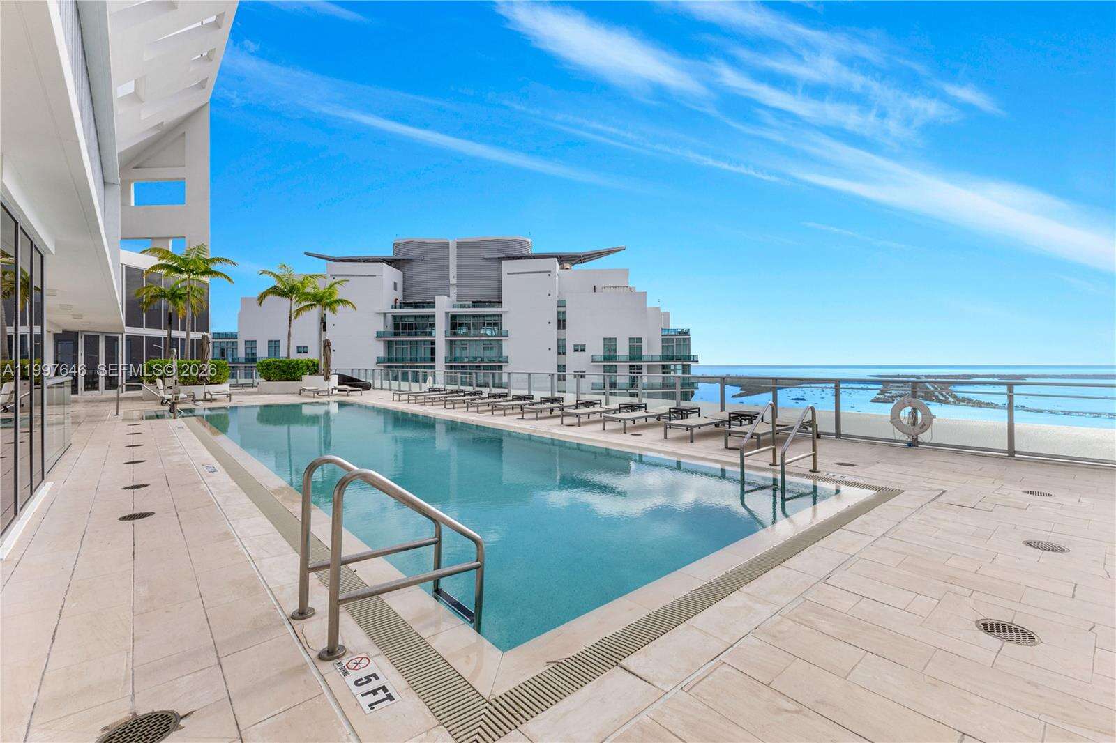 Brickell House at 1300 Brickell Bay Dr, Miami, FL 33131 - For Rent photo 11